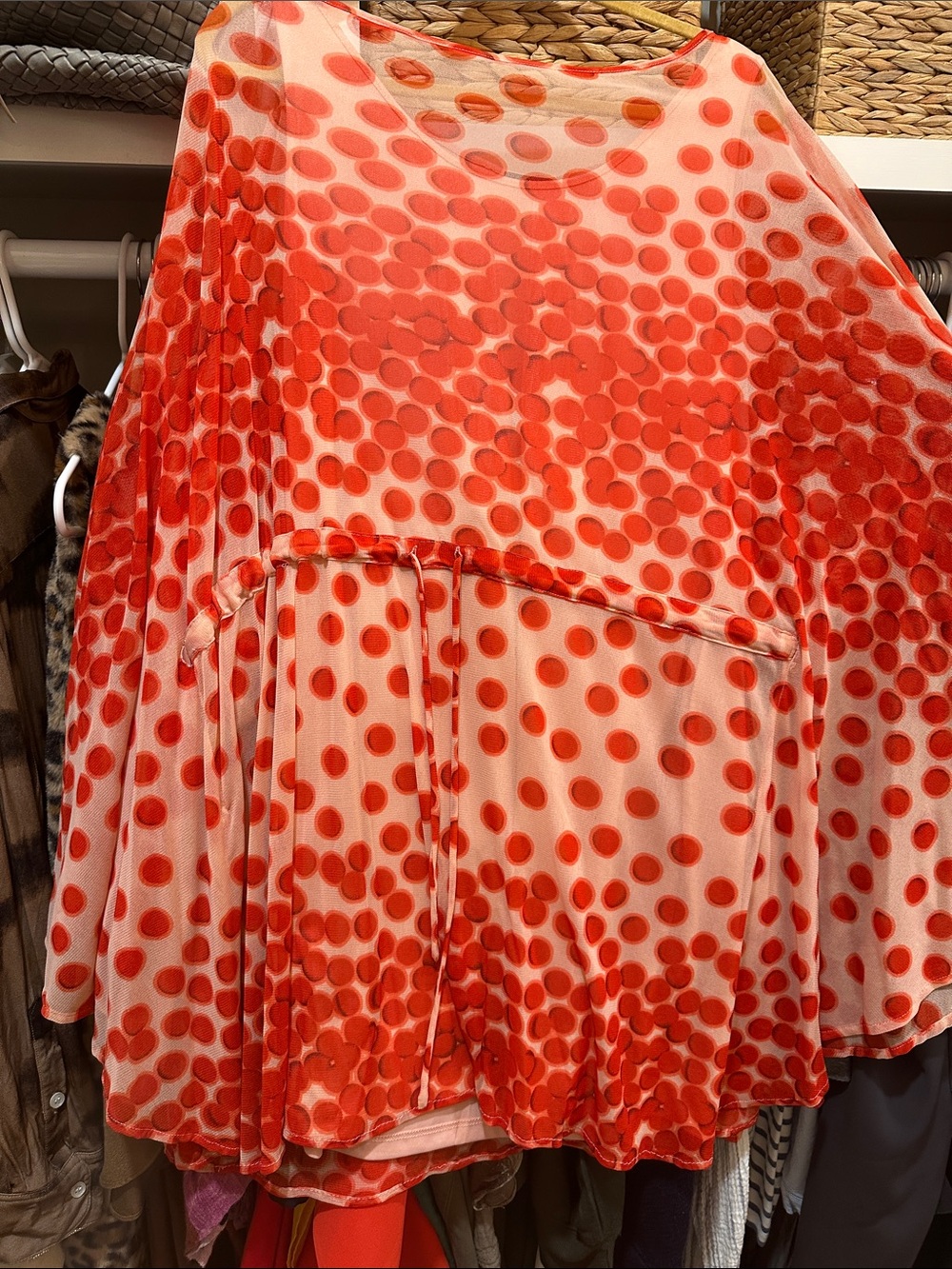 NWT BCBGMaxAzria Sprinkle Dot caftan tie waist top